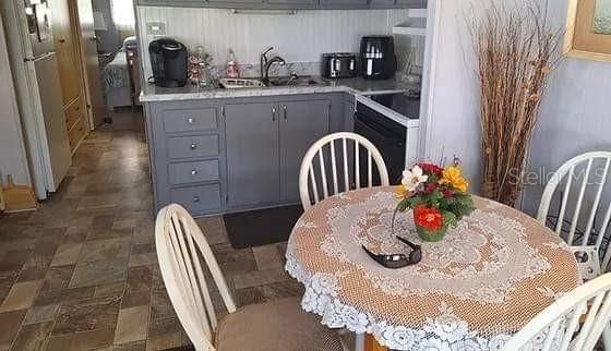 待售: $74,900 (2 贝兹, 1 浴室, 480 平方英尺)