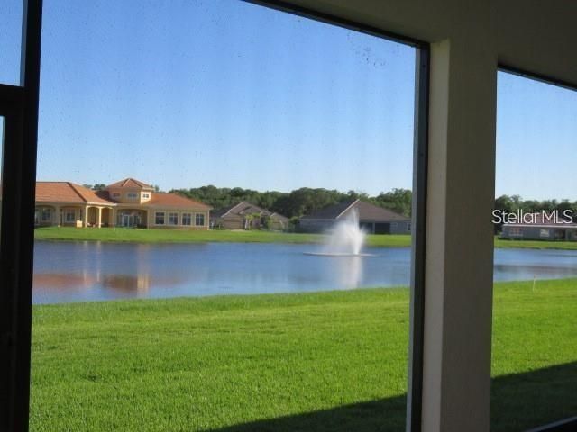 出租: $2,995 (3 贝兹, 3 浴室, 2461 平方英尺)