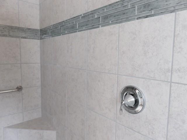 出租: $2,995 (3 贝兹, 3 浴室, 2461 平方英尺)