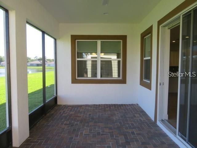 出租: $2,995 (3 贝兹, 3 浴室, 2461 平方英尺)