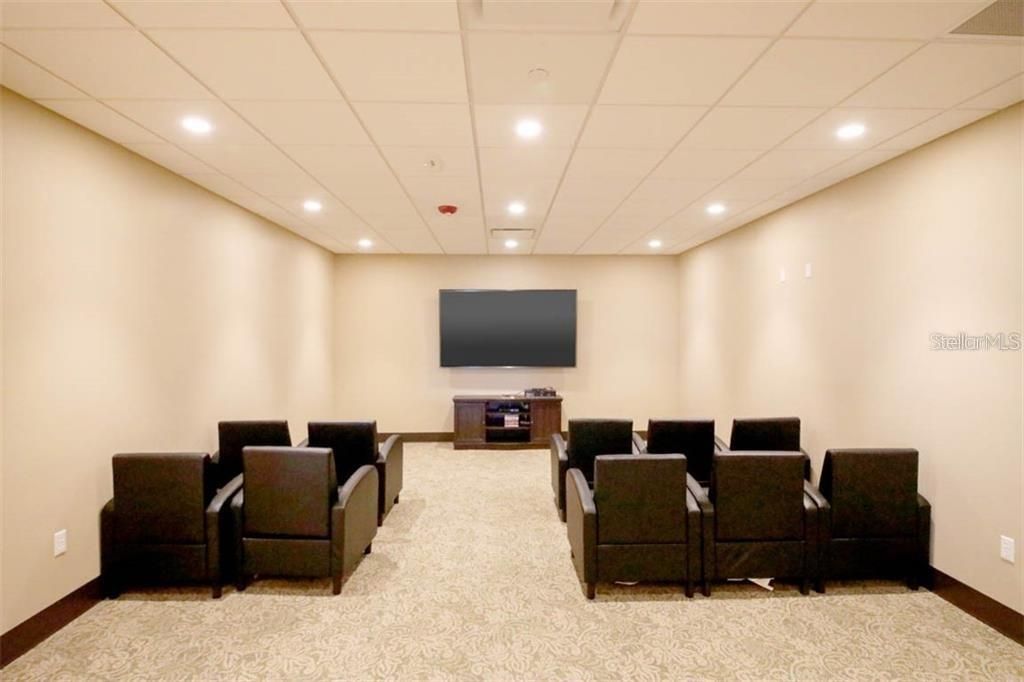 出租: $2,995 (3 贝兹, 3 浴室, 2461 平方英尺)