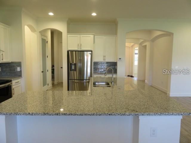 出租: $2,995 (3 贝兹, 3 浴室, 2461 平方英尺)