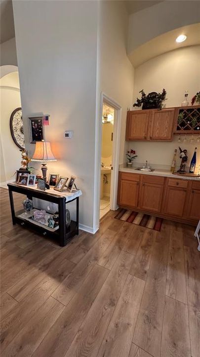 待售: $435,000 (2 贝兹, 2 浴室, 2597 平方英尺)