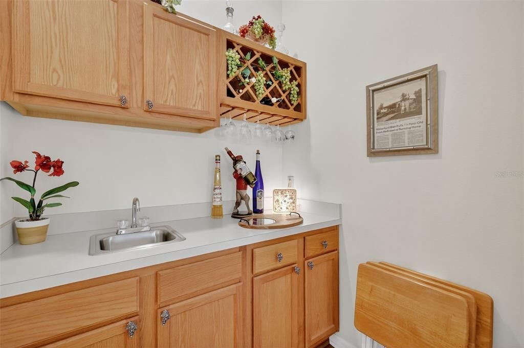 待售: $435,000 (2 贝兹, 2 浴室, 2597 平方英尺)