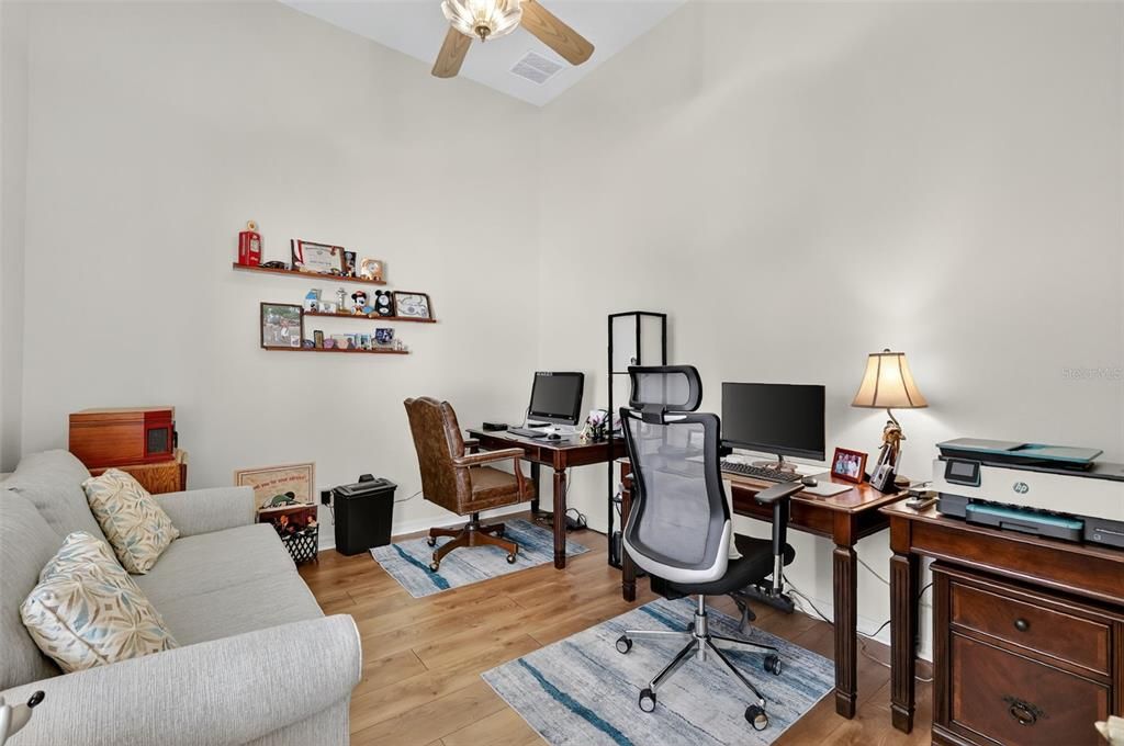 待售: $435,000 (2 贝兹, 2 浴室, 2597 平方英尺)