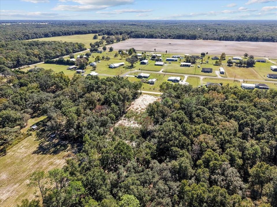 На продажу: $59,900 (0.88 acres)