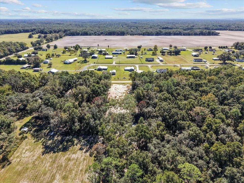 На продажу: $59,900 (0.88 acres)