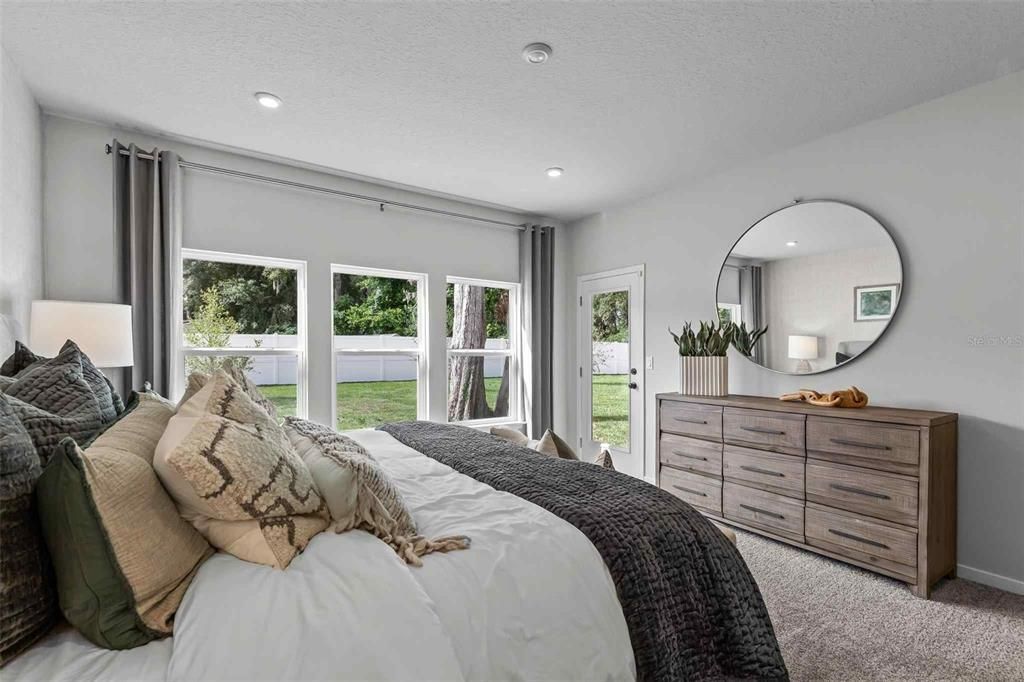 For Sale: $574,990 (5 beds, 3 baths, 3161 Square Feet)