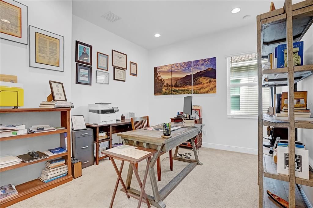 For Sale: $424,900 (2 beds, 2 baths, 1646 Square Feet)