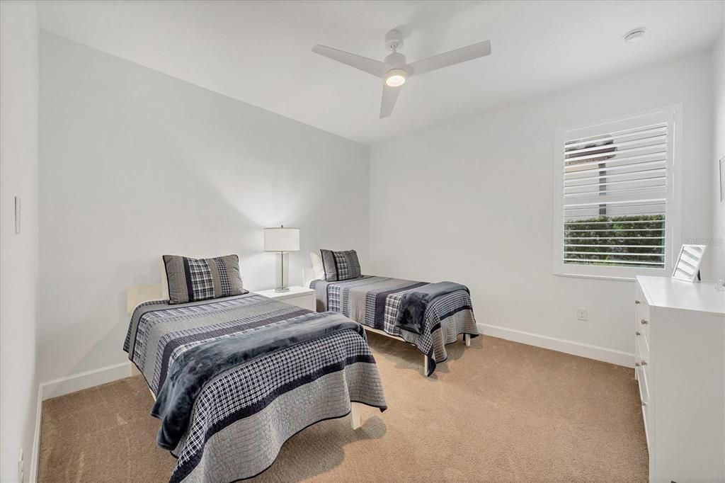 待售: $745,000 (3 贝兹, 3 浴室, 2633 平方英尺)