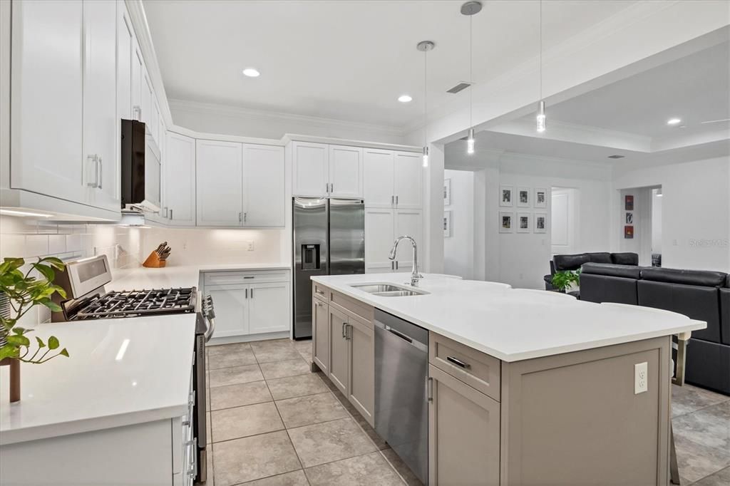 待售: $745,000 (3 贝兹, 3 浴室, 2633 平方英尺)