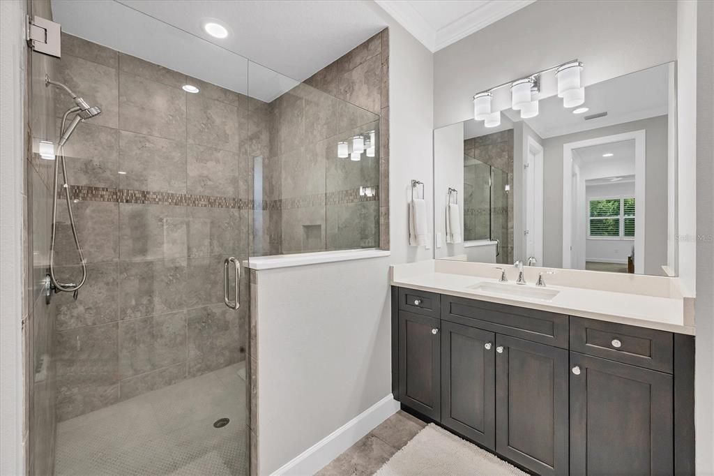 待售: $745,000 (3 贝兹, 3 浴室, 2633 平方英尺)