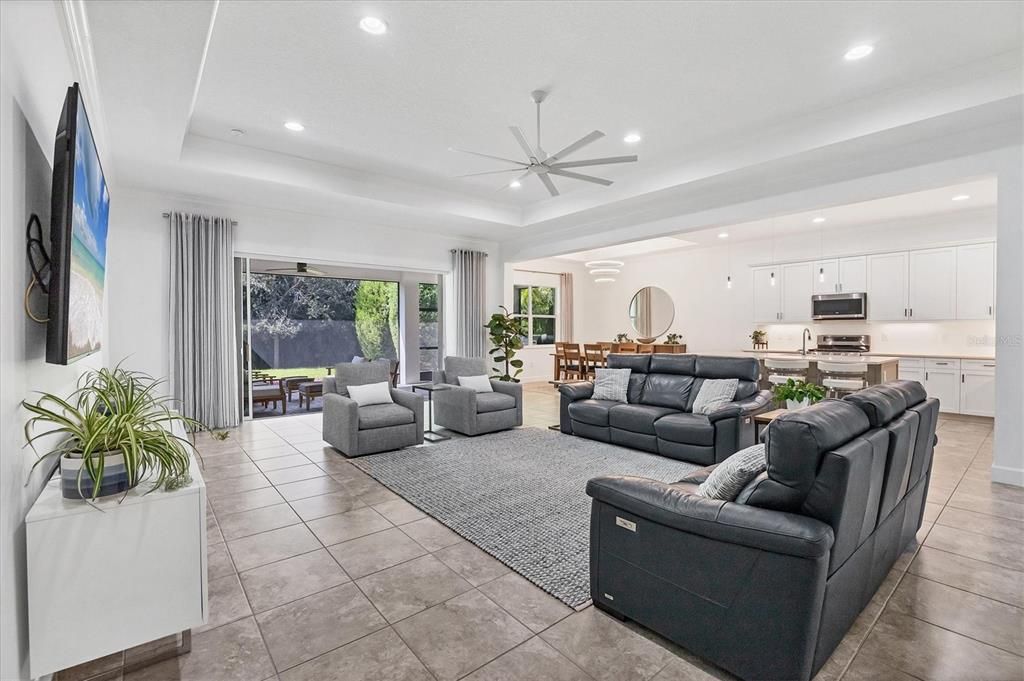 待售: $745,000 (3 贝兹, 3 浴室, 2633 平方英尺)