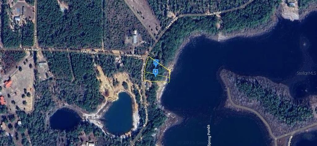 На продажу: $92,999 (1.08 acres)