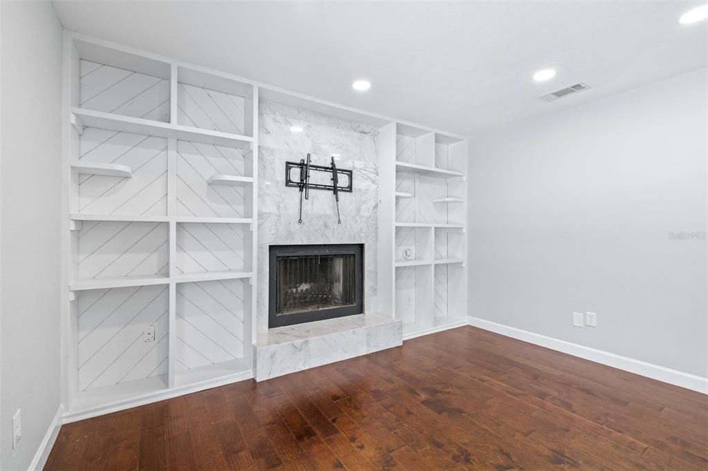 На продажу: $550,000 (3 спален, 2 ванн, 1860 Квадратных фут)