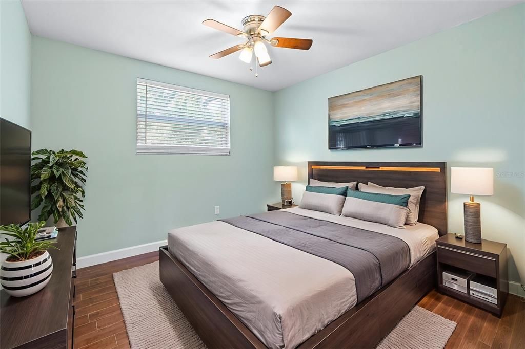 На продажу: $550,000 (3 спален, 2 ванн, 1860 Квадратных фут)