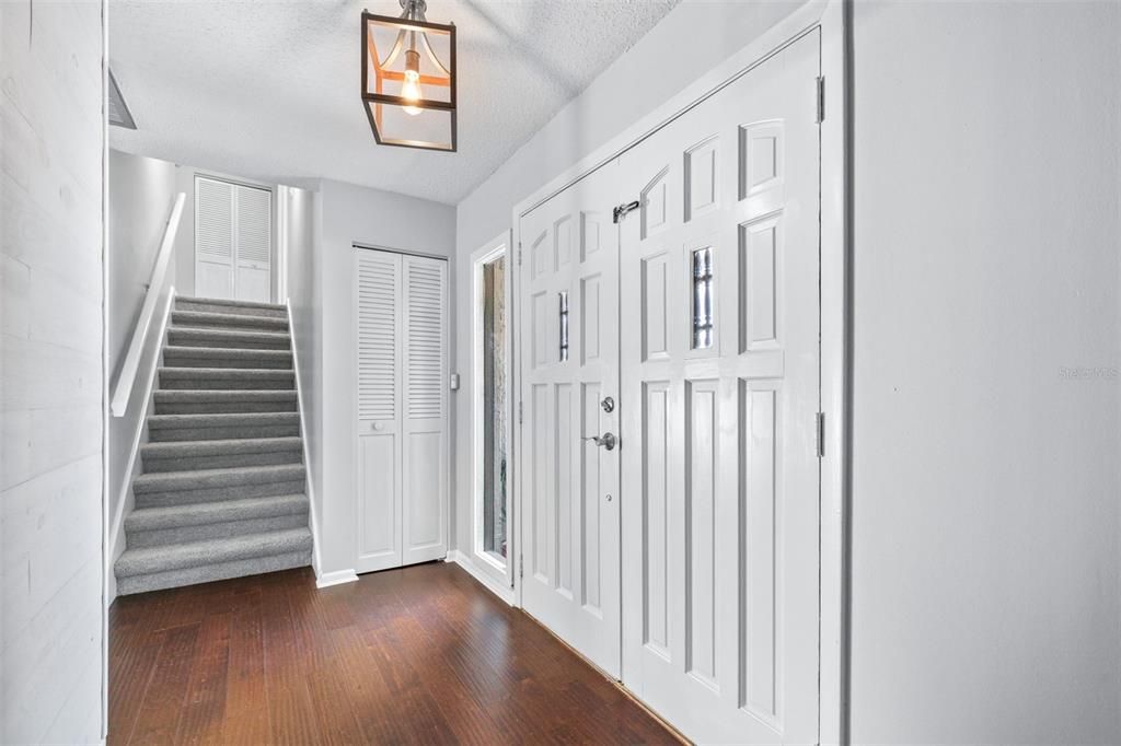 На продажу: $550,000 (3 спален, 2 ванн, 1860 Квадратных фут)