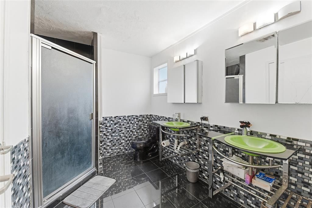 For Sale: $549,000 (3 beds, 2 baths, 1505 Square Feet)