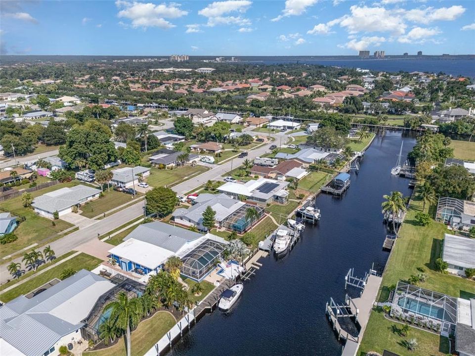 待售: $649,900 (3 贝兹, 2 浴室, 2008 平方英尺)