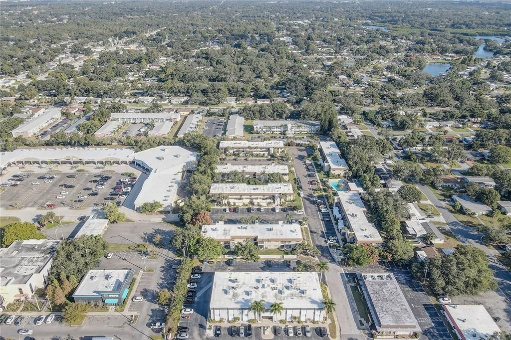 Active With Contract: $123,900 (1 beds, 1 baths, 640 Square Feet)