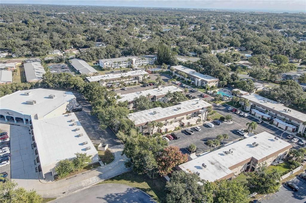 Active With Contract: $123,900 (1 beds, 1 baths, 640 Square Feet)