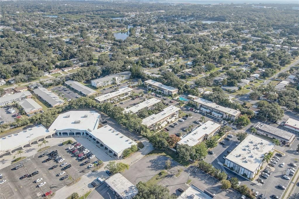 Active With Contract: $123,900 (1 beds, 1 baths, 640 Square Feet)