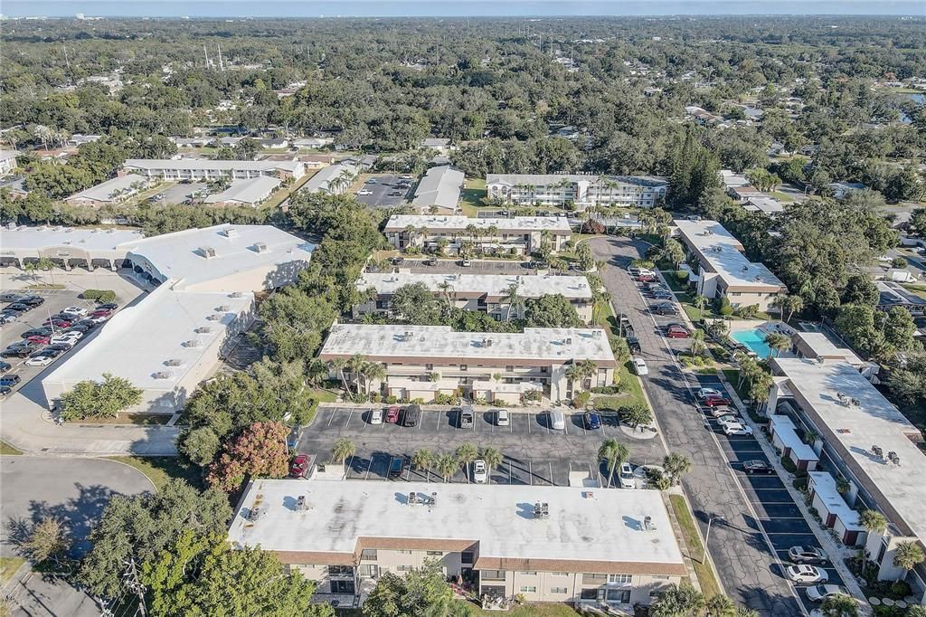 Active With Contract: $123,900 (1 beds, 1 baths, 640 Square Feet)