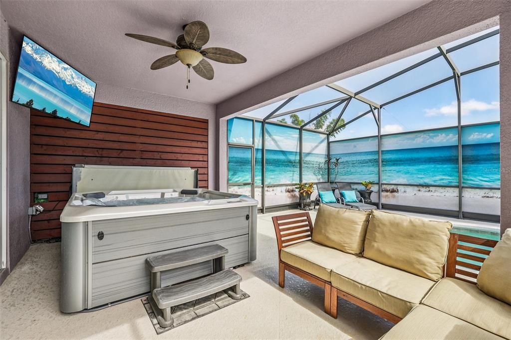 Activo con contrato: $599,999 (5 camas, 3 baños, 3445 Pies cuadrados)