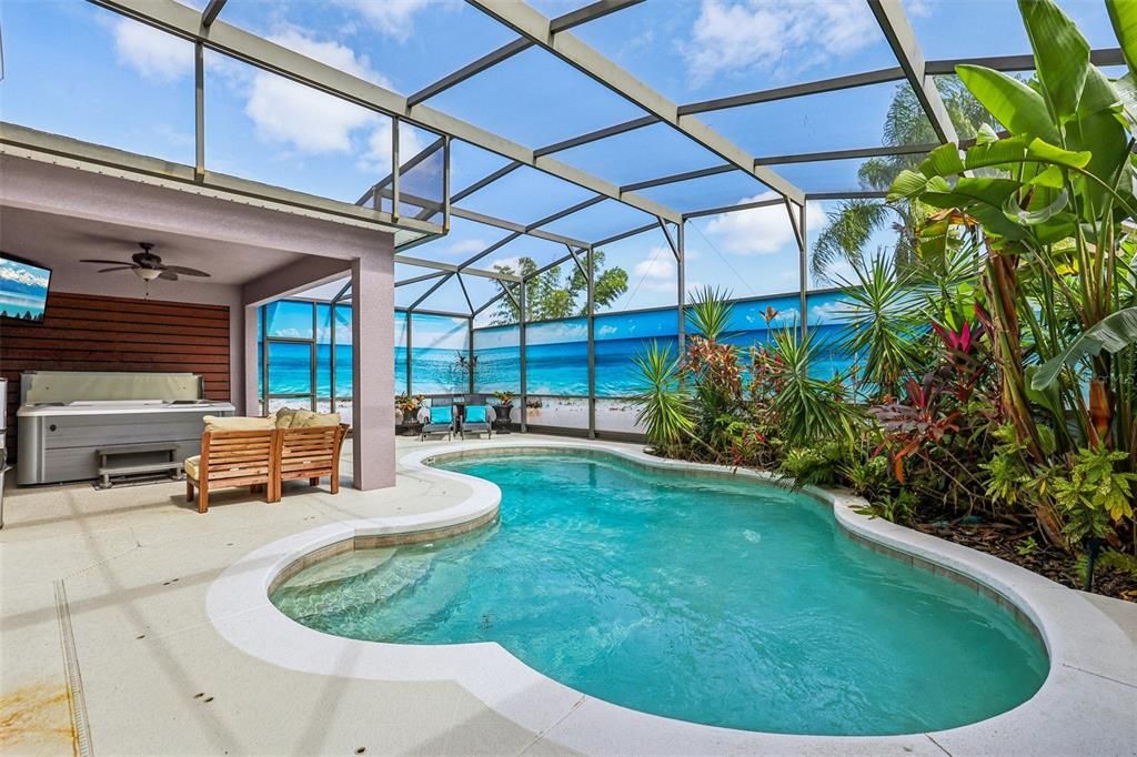 Activo con contrato: $599,999 (5 camas, 3 baños, 3445 Pies cuadrados)