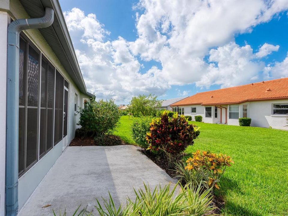 合同活跃: $319,000 (2 贝兹, 2 浴室, 1519 平方英尺)