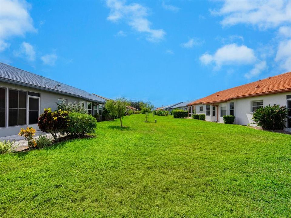 合同活跃: $319,000 (2 贝兹, 2 浴室, 1519 平方英尺)