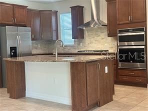 В аренду: $4,500 (4 спален, 3 ванн, 2915 Квадратных фут)