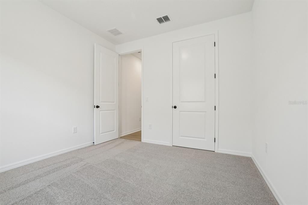 For Sale: $499,990 (4 beds, 2 baths, 1906 Square Feet)