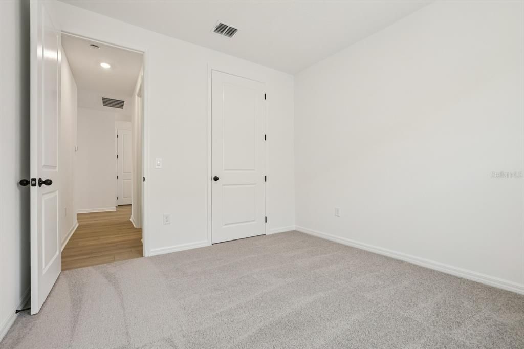 For Sale: $499,990 (4 beds, 2 baths, 1906 Square Feet)