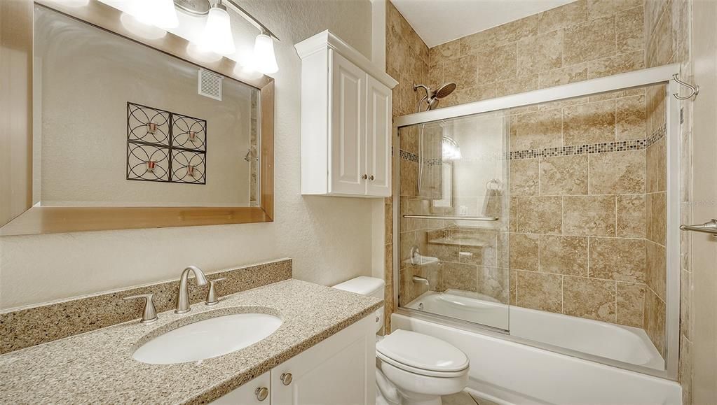 For Sale: $289,000 (3 beds, 2 baths, 1376 Square Feet)