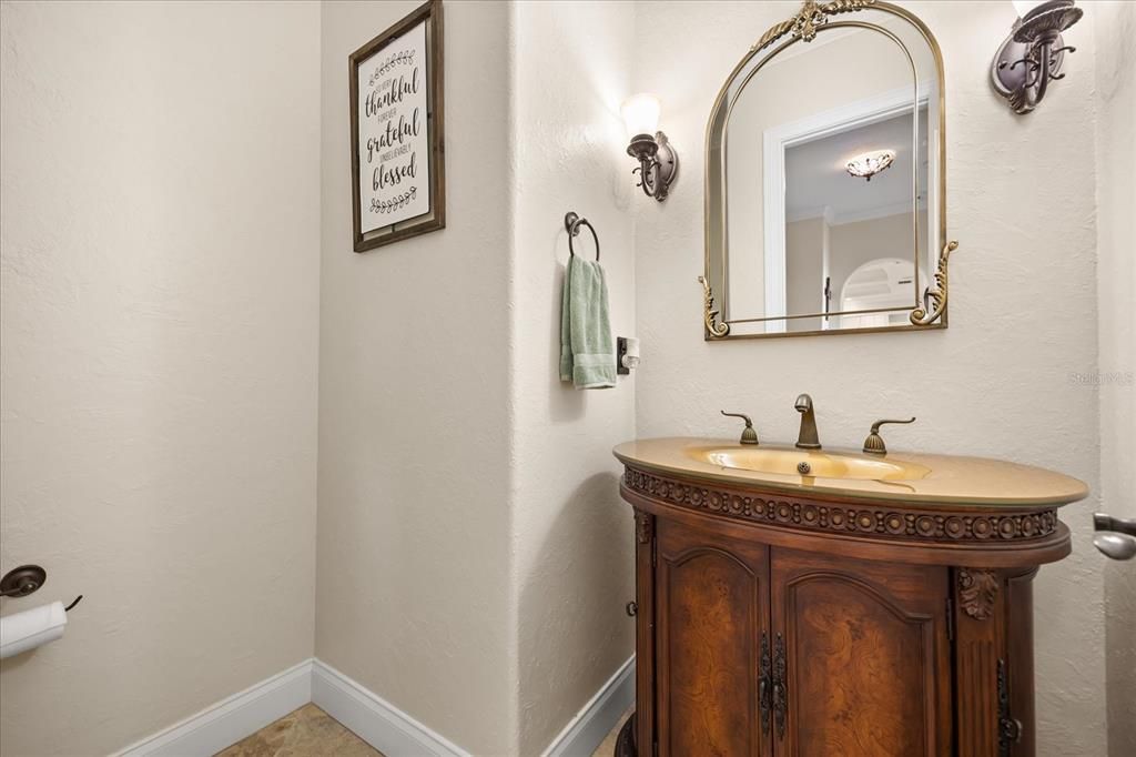 На продажу: $1,250,000 (4 спален, 3 ванн, 4008 Квадратных фут)