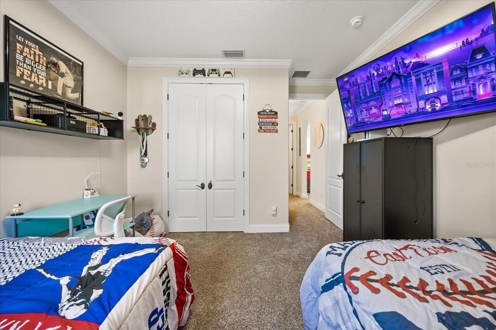 На продажу: $1,250,000 (4 спален, 3 ванн, 4008 Квадратных фут)