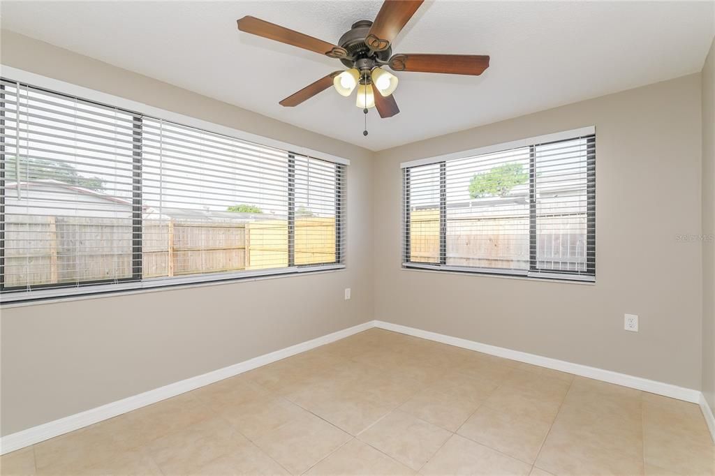 For Rent: $1,895 (2 beds, 2 baths, 1370 Square Feet)