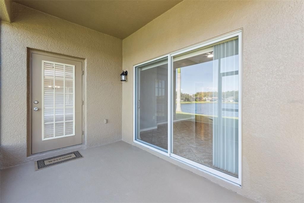 Activo con contrato: $512,500 (4 camas, 2 baños, 2238 Pies cuadrados)