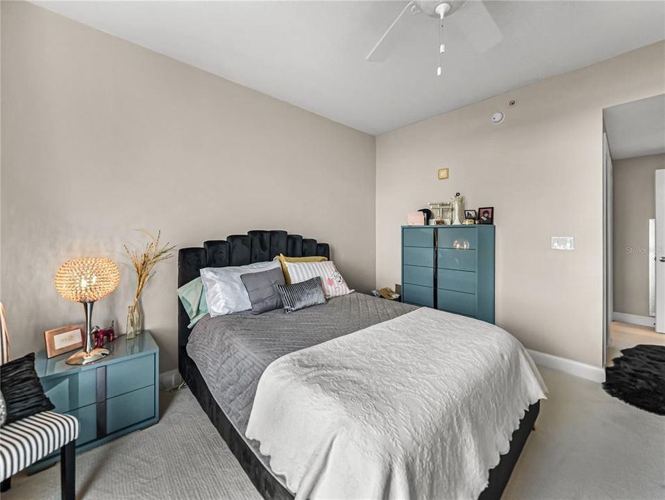 For Sale: $1,649,000 (3 beds, 3 baths, 2400 Square Feet)