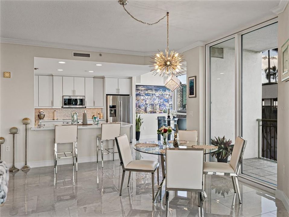 For Sale: $1,649,000 (3 beds, 3 baths, 2400 Square Feet)