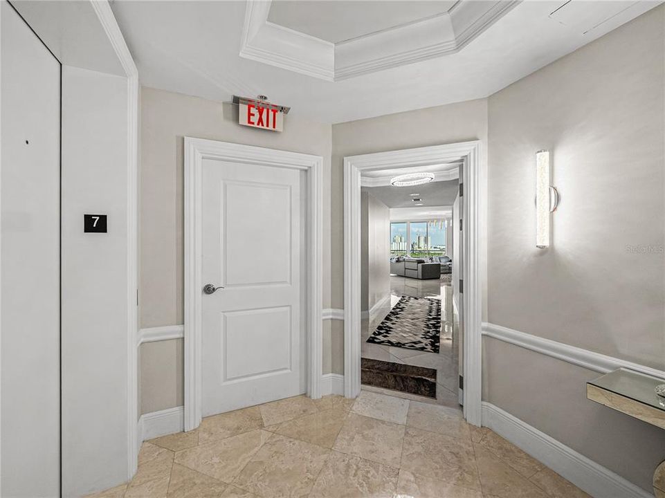 For Sale: $1,649,000 (3 beds, 3 baths, 2400 Square Feet)