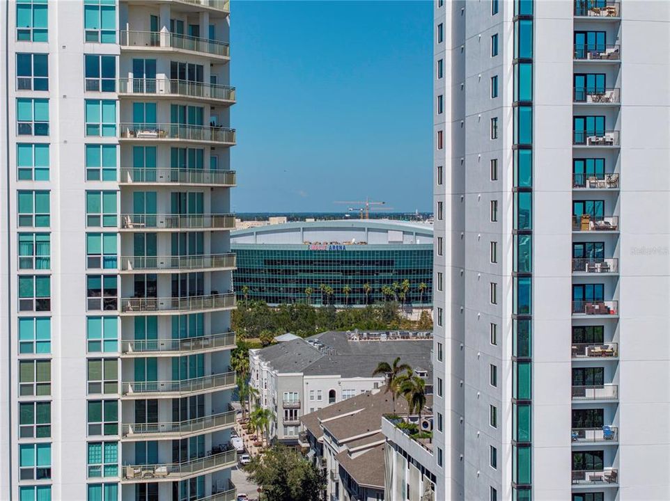 For Sale: $1,649,000 (3 beds, 3 baths, 2400 Square Feet)