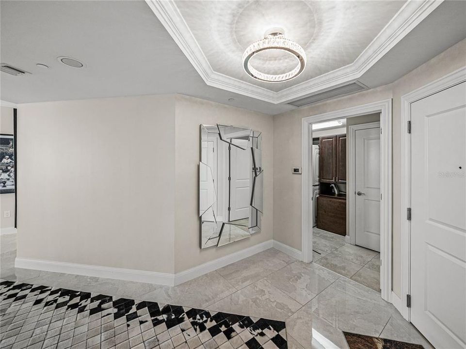 For Sale: $1,649,000 (3 beds, 3 baths, 2400 Square Feet)