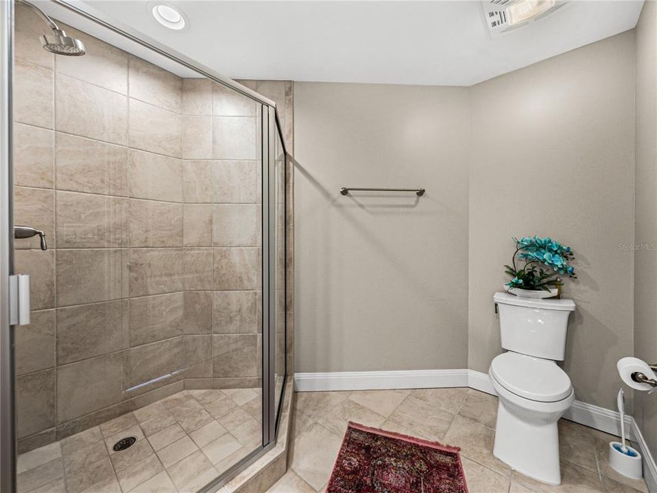 For Sale: $1,649,000 (3 beds, 3 baths, 2400 Square Feet)