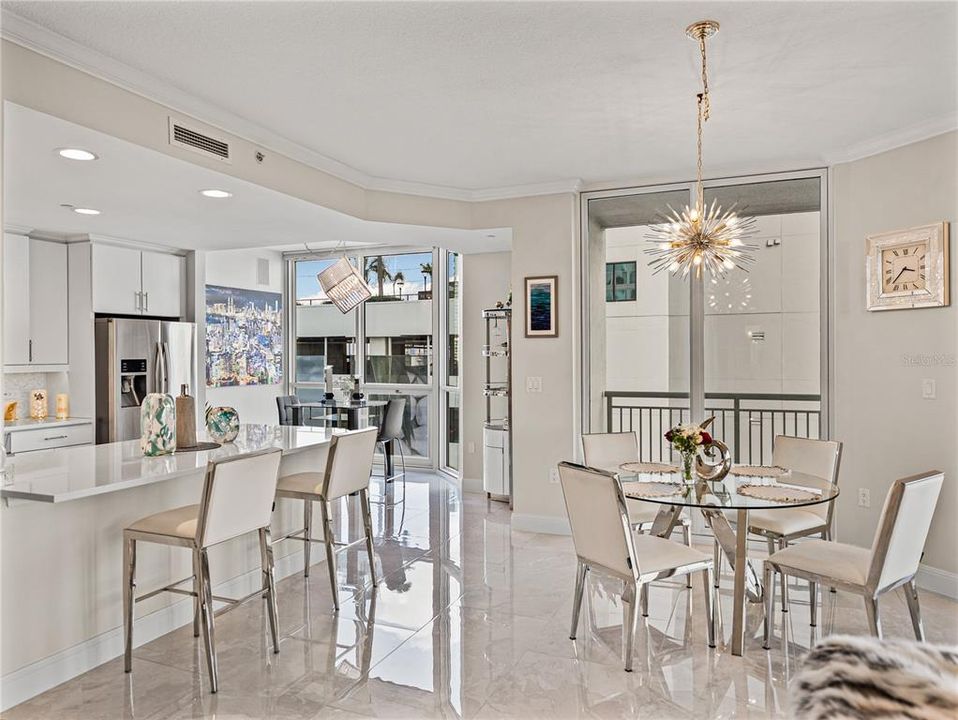 For Sale: $1,649,000 (3 beds, 3 baths, 2400 Square Feet)