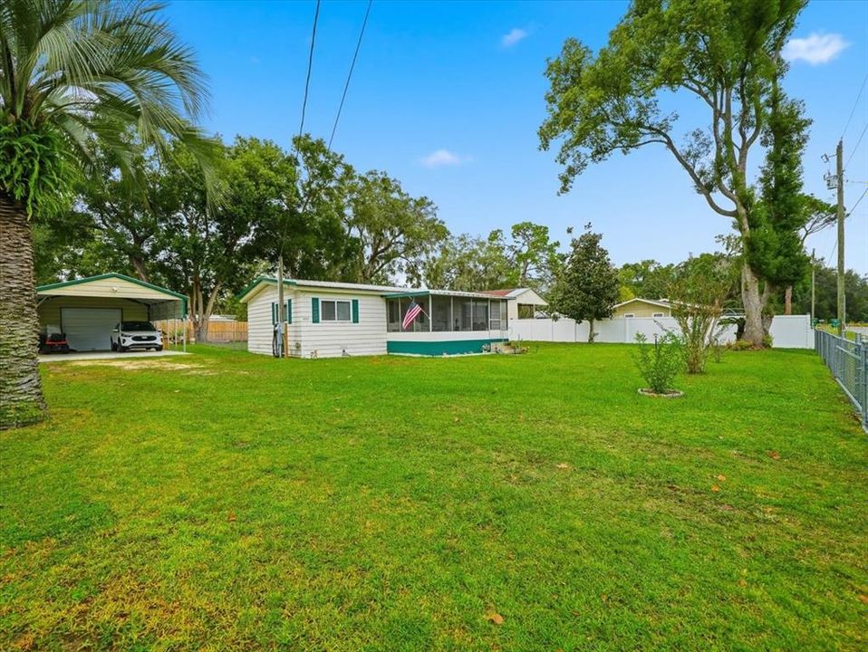 待售: $225,000 (2 贝兹, 2 浴室, 1196 平方英尺)