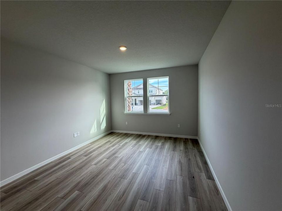 待售: $569,990 (5 贝兹, 3 浴室, 3161 平方英尺)