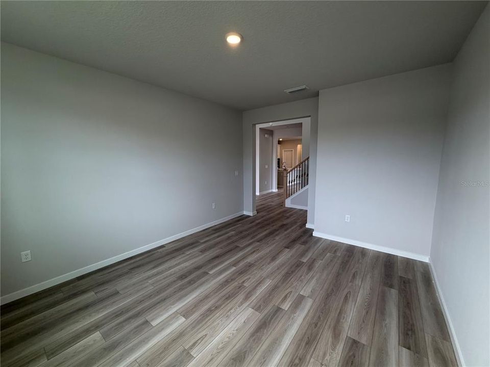 待售: $569,990 (5 贝兹, 3 浴室, 3161 平方英尺)