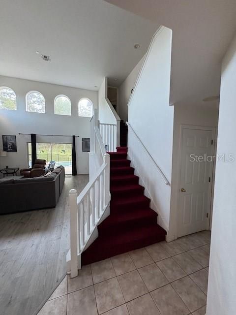 For Rent: $2,500 (6 beds, 3 baths, 2461 Square Feet)